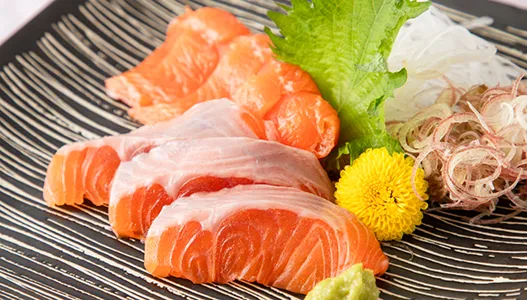 知多クールサーモンのお刺身